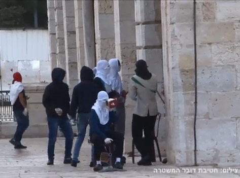 Rioting on the Temple Mount