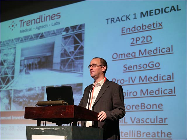 Trendlines Medical CEO Dr. Eran Feldhay speaking at MIXiii