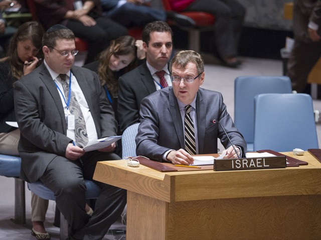 Ambassador David Roet addresses the UN Security Council