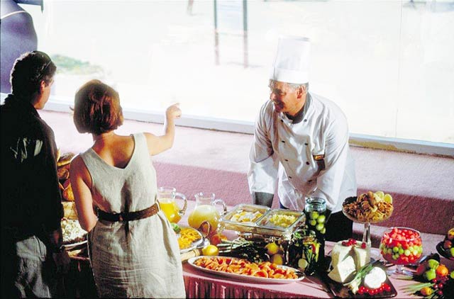 Israel is famous for the rich variety of its traditional “Israeli breakfast.”