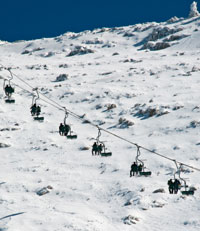 Ski Hermon offers 10 chairlifts and cable cars