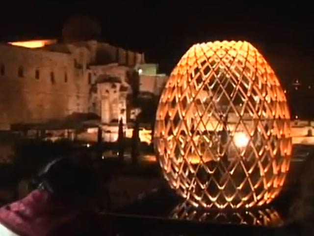 The Jerusalem Light Festival imaginatively brightened the Old City after dark.