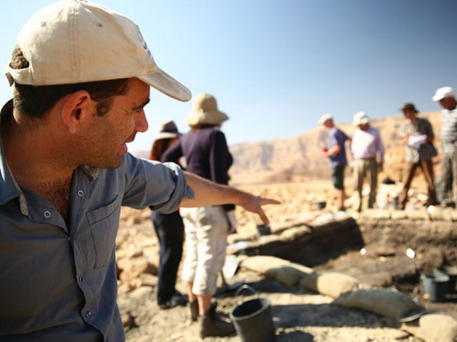 Archeologist Erez Ben-Yosef at Timna