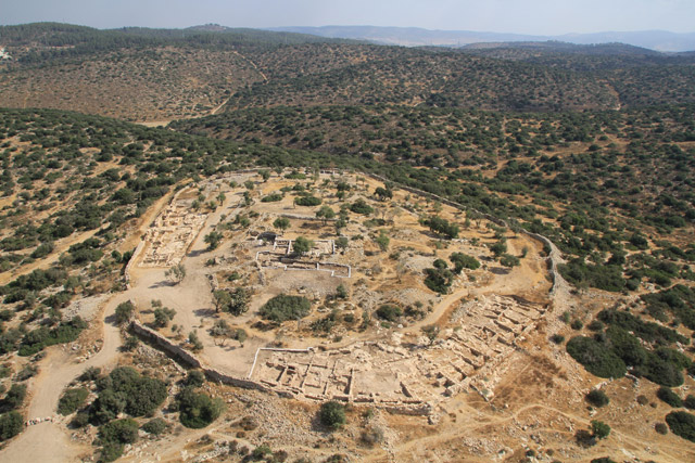 The ancient city at Khirbet Qeiyafa. Copyright: Skyview Company, courtesy the Hebrew University and Israel Antiquities Authority