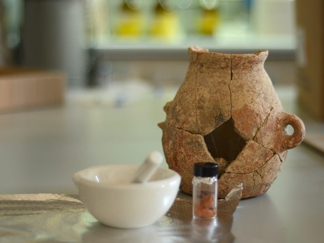 Jar sherds yielded remains of olive oil