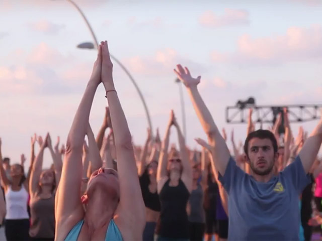 Open-air yoga at Tel Aviv port