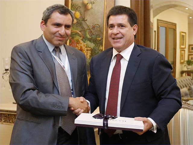 DFM Elkin with President Horacio Cartes of Paraguay