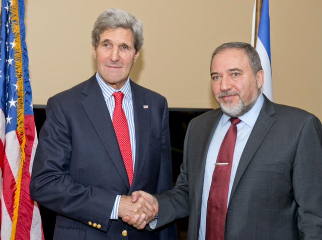 FM Liberman meets US Secretary Kerry