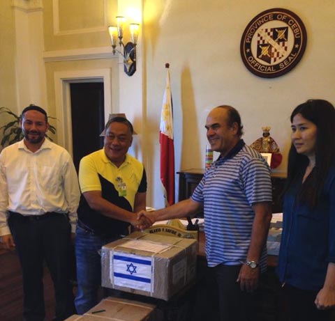 Israeli Ambassador to the Philippines Menashe Bar-On delivers packages of medicines to the Province of Cebu