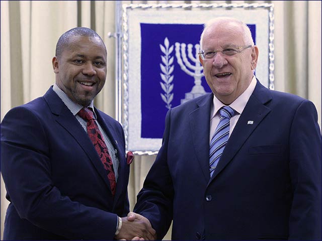 President Rivlin with Malawi Vice President Saulos Chilima in Jerusalem