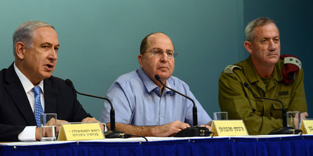 PM Netanyahu, DM Yaalon and IDF Chief of Staff Gantz at press conference