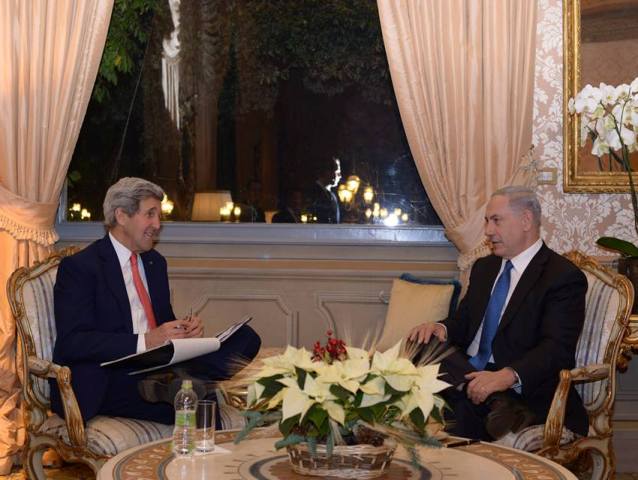 PM Netanyahu meets US Secretary Kerry in Rome