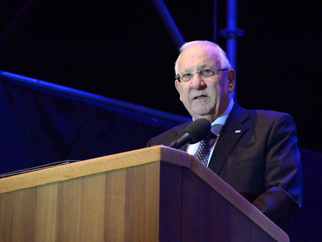 President Rivlin addresses rally at Rabin Square, Tel Aviv