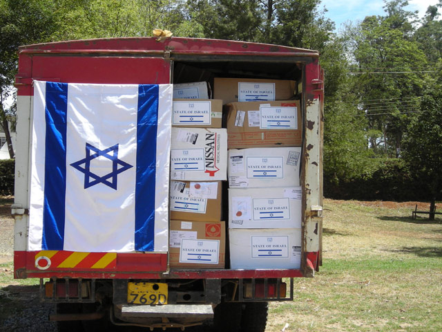 Israel extends humanitarian aid