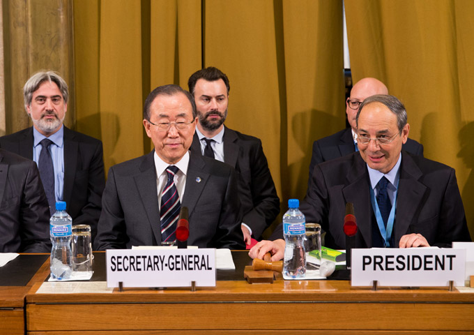 Israel Amb Manor with UN Sec-Gen Ban Ki-Moon at Conference on Disarmament plenary