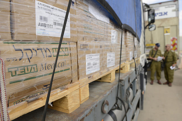 Medical supplies enter Gaza, July 19, 2014