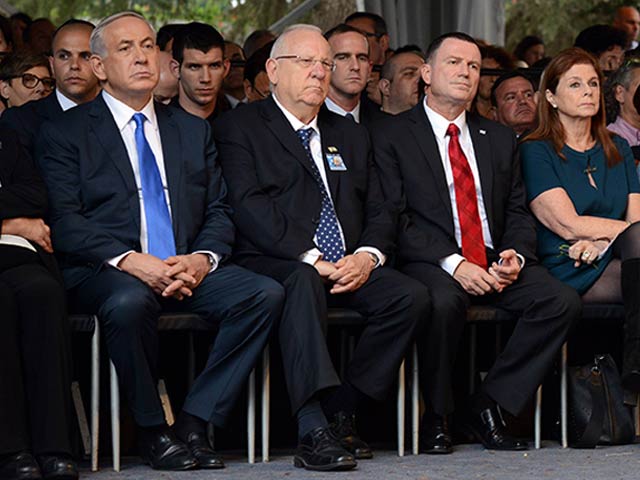 From left: PM Netanyahu, President Rivlin, Knesset Speaker Yuli Edelstein and Dalia Rabin at the memorial ceremony on Mount Herzl