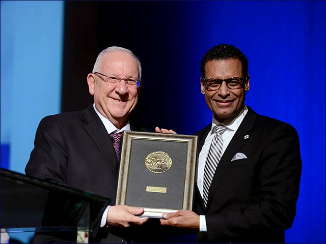 President Rivlin with Senior Pastor Reverend Dr. A.R. Bernard at the Christian Cultural Center (CCC) in Brooklyn