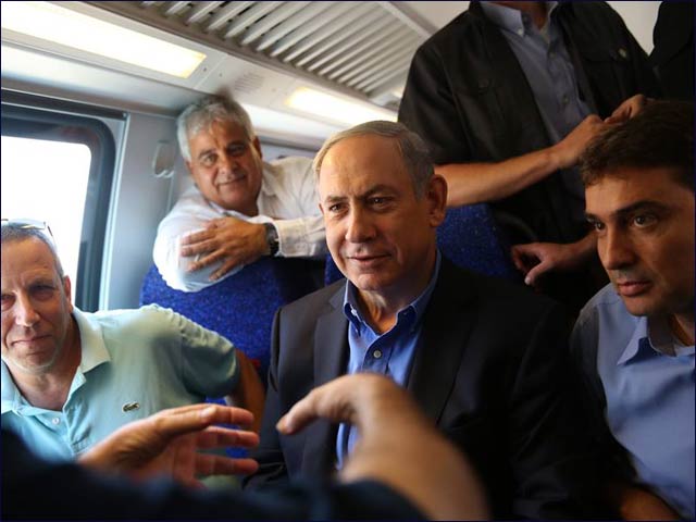 PM Netanyahu at the dedication ceremony for the Israel Railways Ashkelon-Be'er Sheva Line