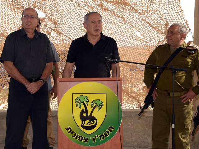 PM Netanyahu with DM Moshe Ya'alon and IDF Chief of Staff Eizenkot