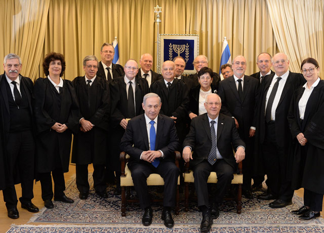 President Rivlin and PM Netanyahu with the justices of the Supreme Court