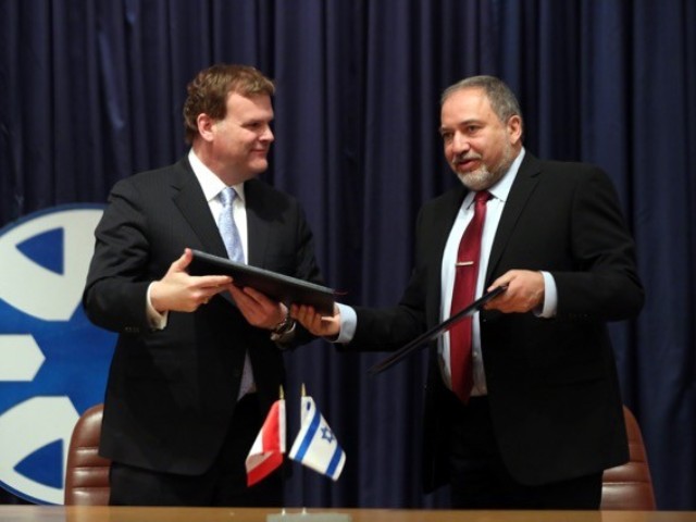 FM Liberman and Canadian FM John Baird