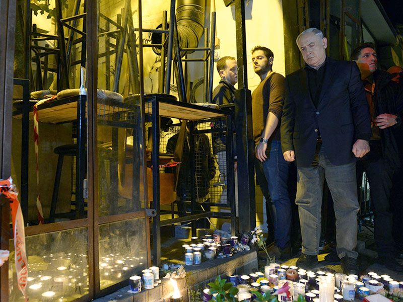 PM Netanyahu at scene of Tel Aviv shooting