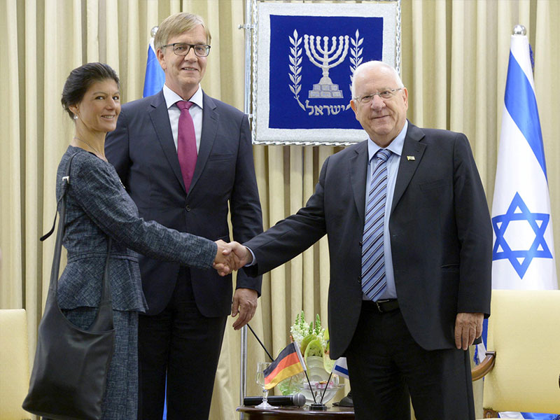 President Rivlin with German parliamentarians Sahra Wagenknecht and Dietmar Bartsch