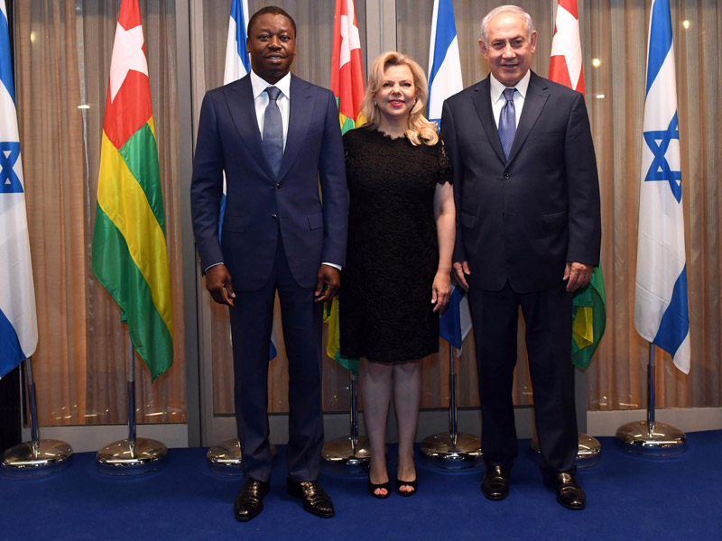 PM Netanyahu and his wife Sara with Togo President Faure Gnassingbe at the Prime Minister’s Residence.