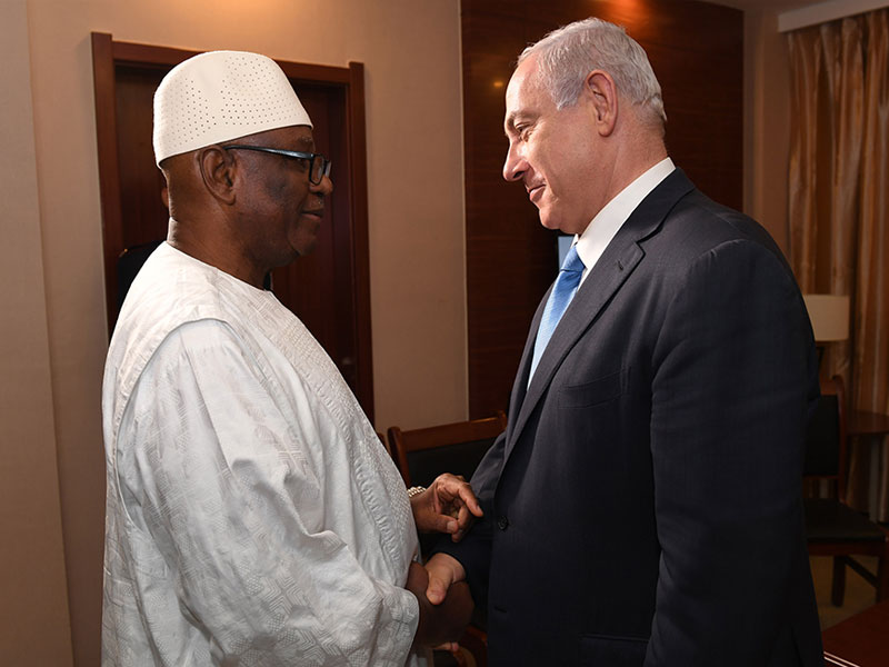 PM Netanyahu with Mali President Ibrahim Boubacar Keita.