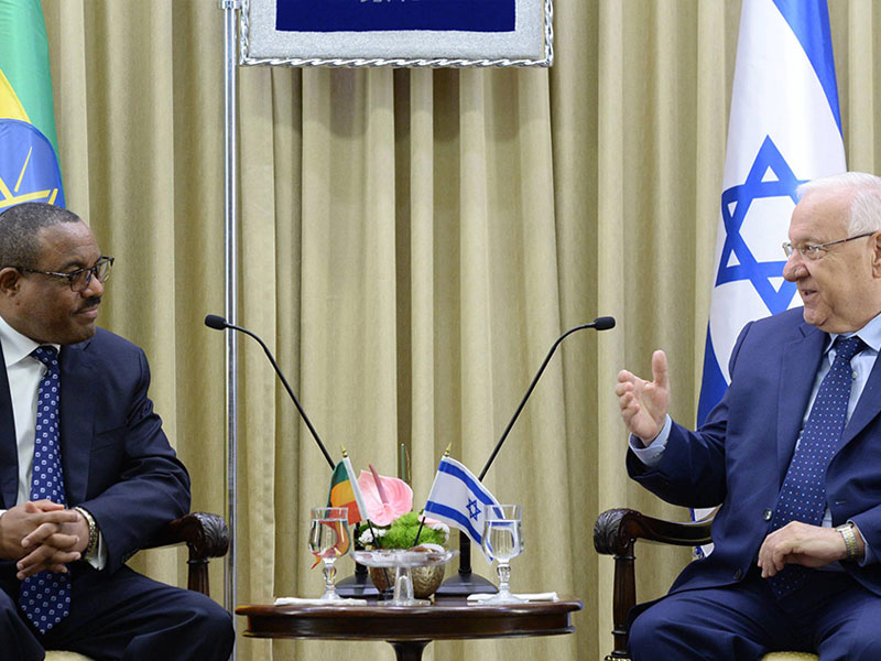 President Rivlin with Ethiopian PM Desalegn.