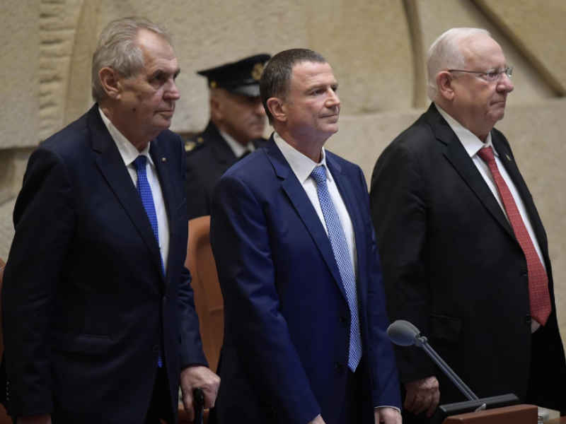 President Zeman (l) with Knesset Speaker Yuli Edelstein and President Rivlin at the Knesset