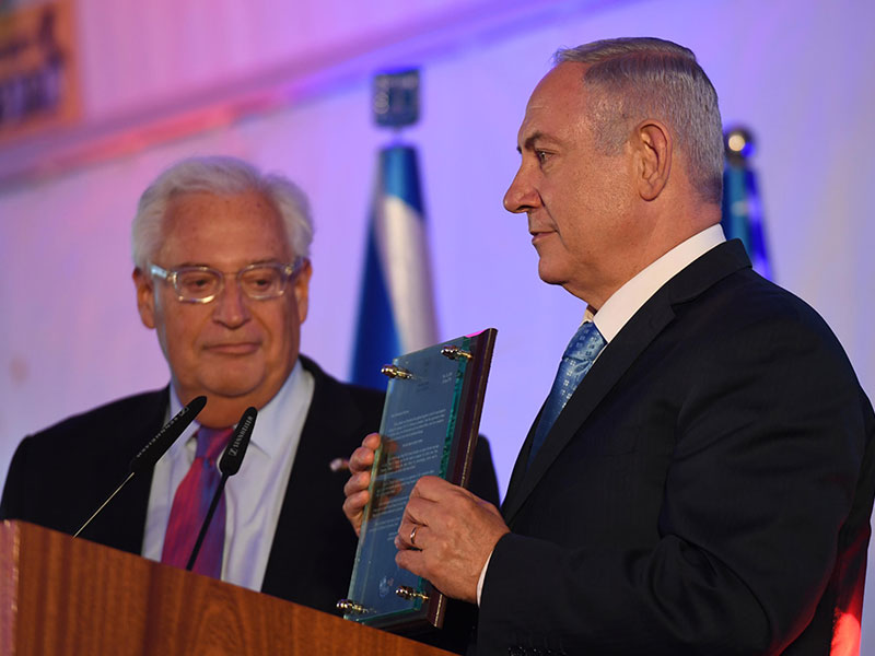 PM Netanyahu presenting letter of appreciation to US Ambassador David Friedman.