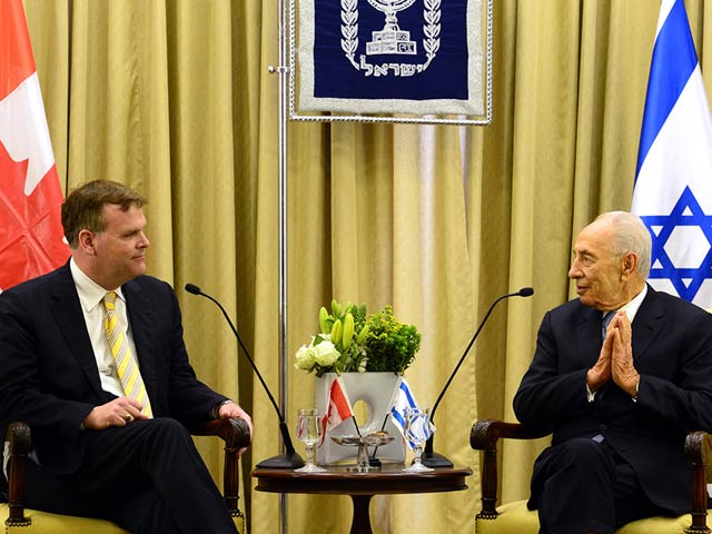 President Peres with Canadian FM Baird in Jerusalem