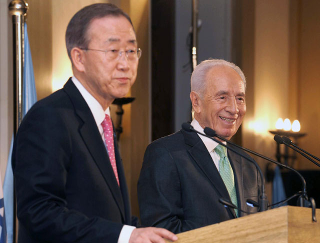 President Peres meets UN Sec-Gen Ban Ki-Moon (Photo: GPO)