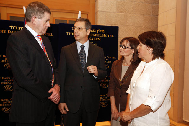 DFM Ayalon and Munich widows meet with Australian Parliament Speaker