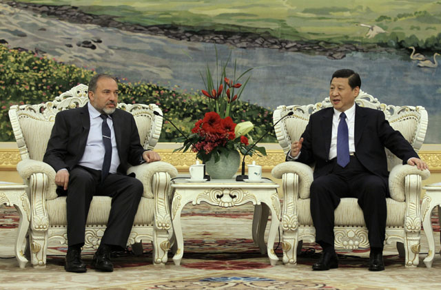 FM Liberman meets with Chinese Vice President Xi Jinping in Beijing