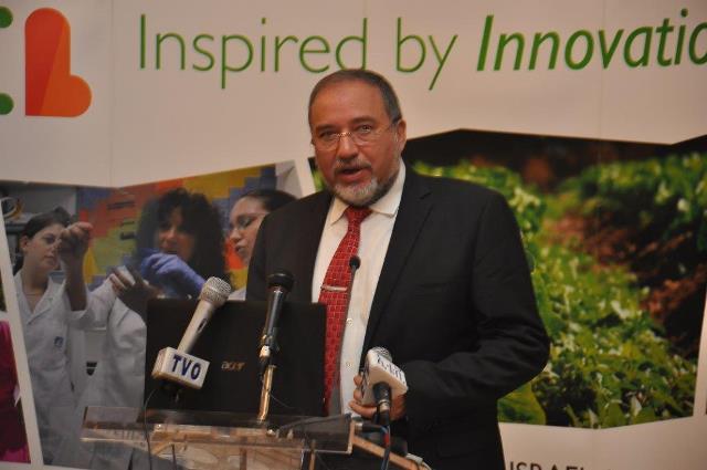 FM Liberman speaking at seminar in collaboration with the Ethiopian Chamber of Commerce