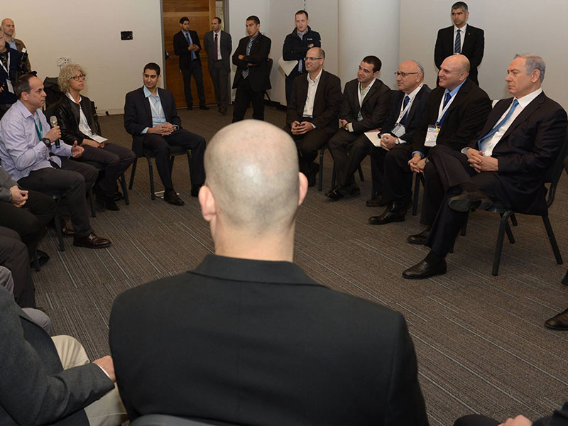 PM Netanyahu meets with founders of cybertech companies