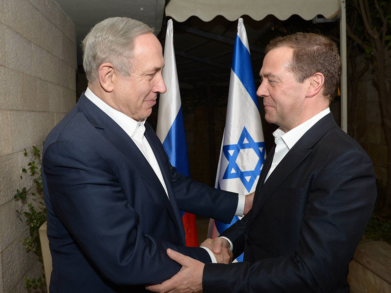 PM Netanyahu with PM Medvedev at the Prime Minister’s Residence in Jerusalem.