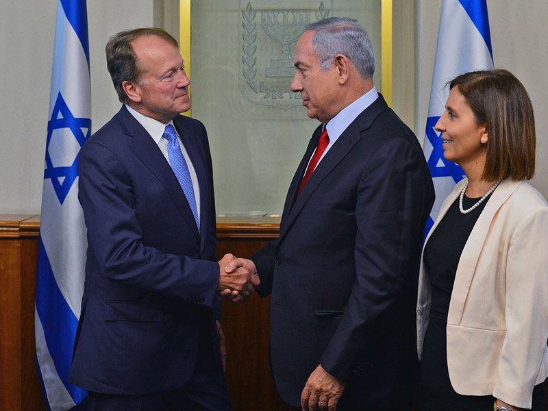 PM Netanyahu with Cisco Chairman Chambers in Jerusalem