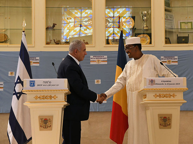 Premierminister Netanyahu und der Präsident des Tschad, Deby, im Präsidentenpalast in N'Djamena