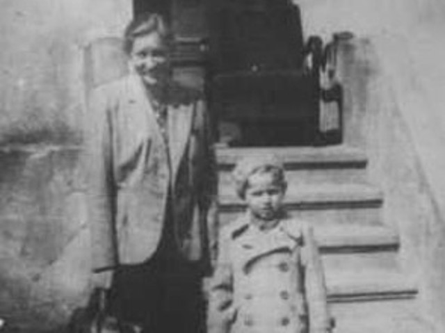 Gertruda Babilińska with little Michael Stolowicki