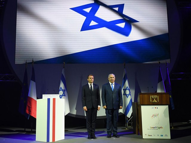 PM Netanyahu and French President Macron at the gala event in honor of 70 years of the State of Israel.