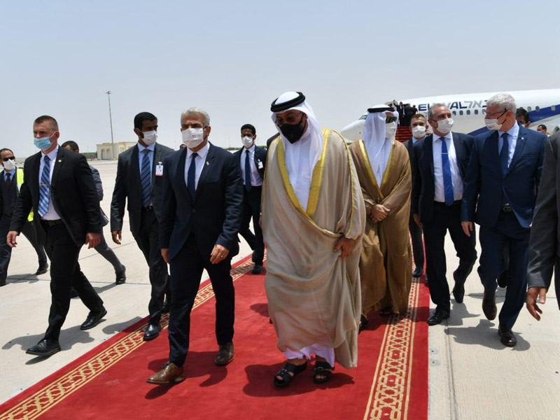 FM Lapid arriving in Abu Dhabi on official visit