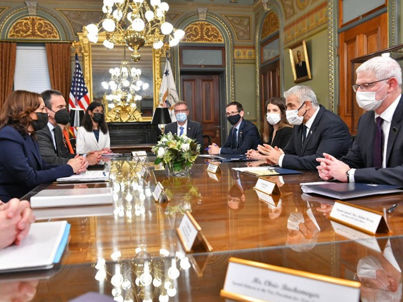 FM Lapid meets with US Vice President Kamala Harris