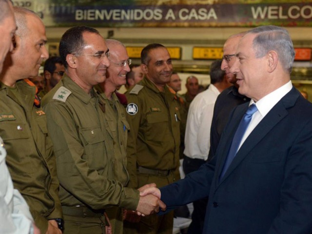 PM Netanyahu welcomes IDF delegation returning from Nepal