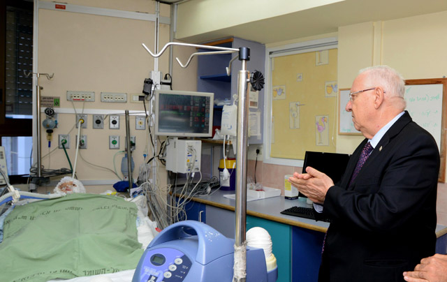 President Rivlin visits Ahmed Dawabsha in Tel Hashomer Hospital