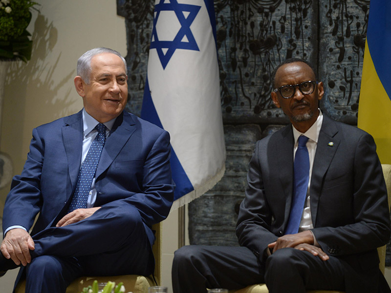 PM Netanyahu with Rwandan President Paul Kagame at the President's Residence in Jerusalem.