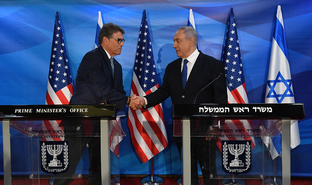 PM Netanyahu meets with US Energy Secretary Rick Perry / Photo By : Haim Zach / GPO